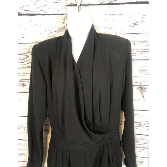 Vintage Regina Porter faux wrap V neck black Jumpsuit with pockets size 12 - Picture 9 of 12